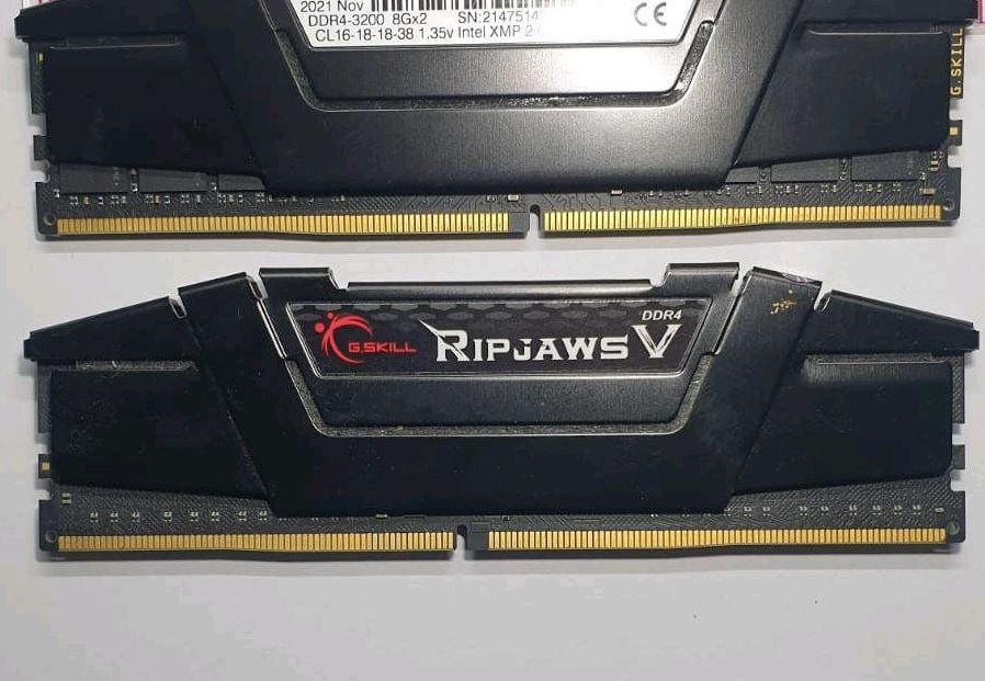 Ram Gskill Ripjaws V 16GB DDR4 Bus 3200Mhz - Cũ