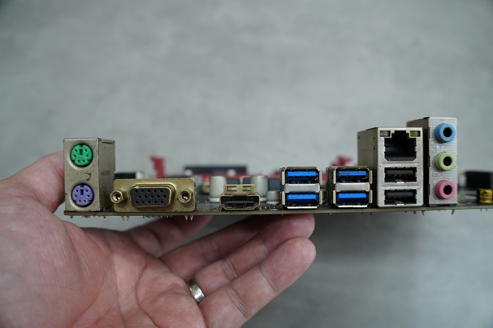 Mainboard GIGABYTE B460M GAMING HD - (Cũ, Không Kèm Chặn Main)