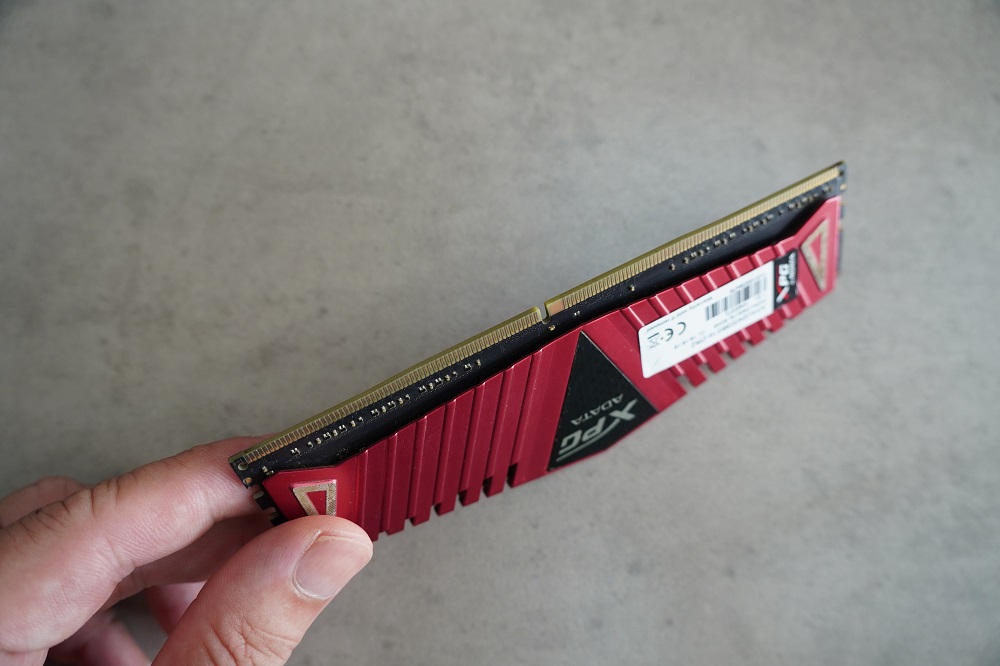 Ram Adata XPG Z1 8GB DDR4 2400 (AX4U2400W8G16-DRZ) - Cũ